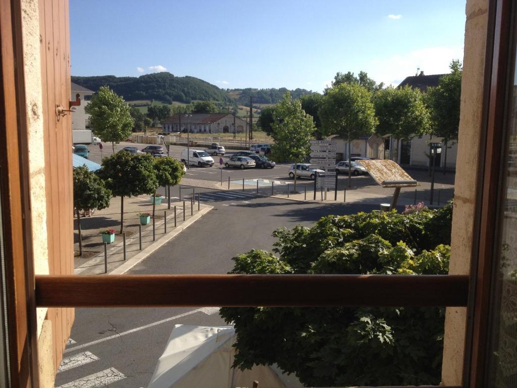 Hotel De La Gare Sévérac-le-Château Quarto foto